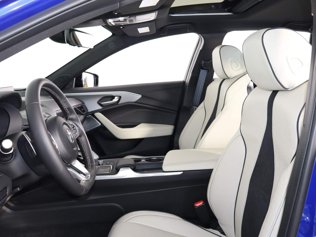 2025 Acura TLX A-Spec Package - Photo 11