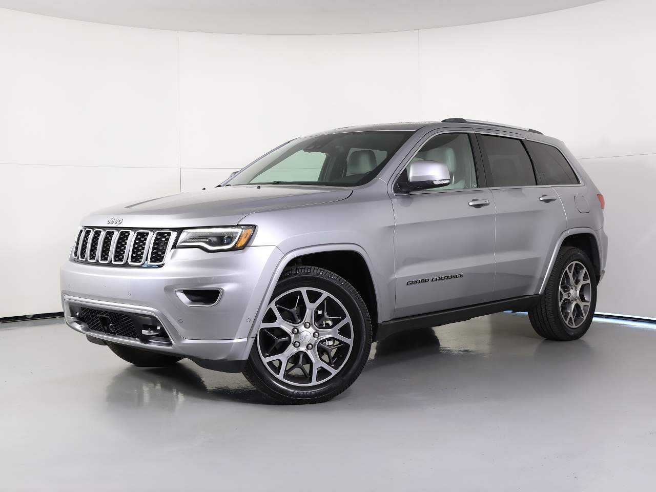 2018 Jeep Grand Cherokee Sterling Edition