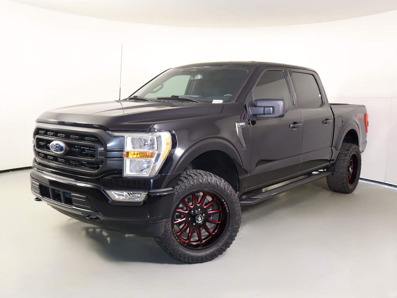 2022 Ford F-150 XLT Crew Cab