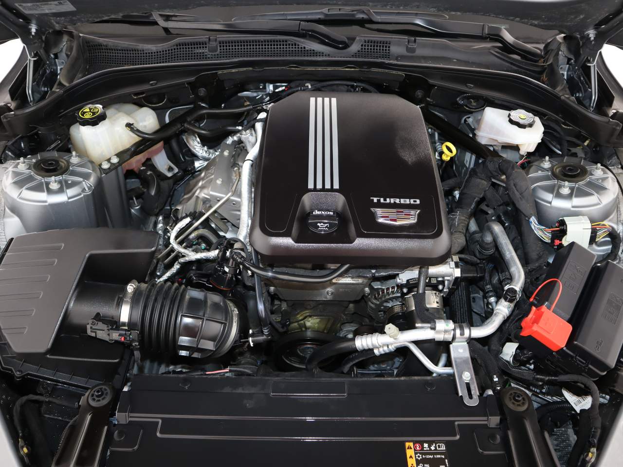 2023 Cadillac CT4 Premium Luxury