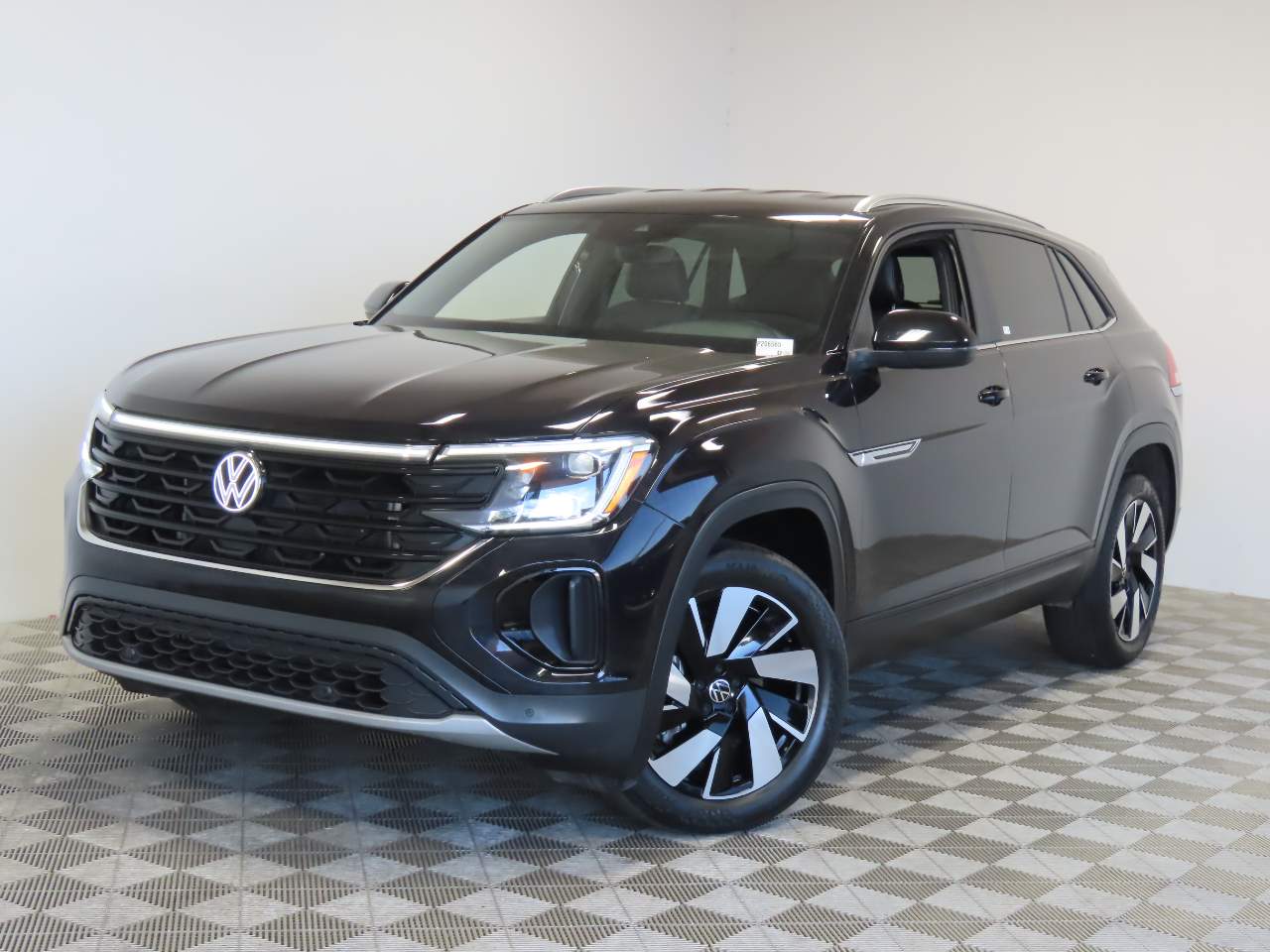 2024 Volkswagen Atlas Cross Sport 2.0T SE w/Tech's photo