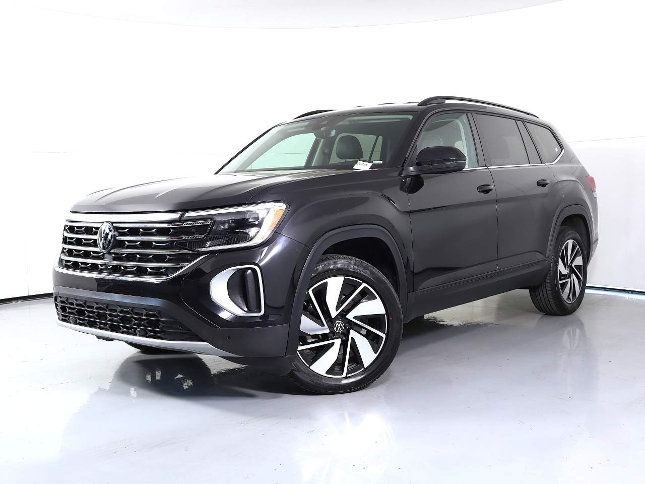 2024 Volkswagen Atlas SE