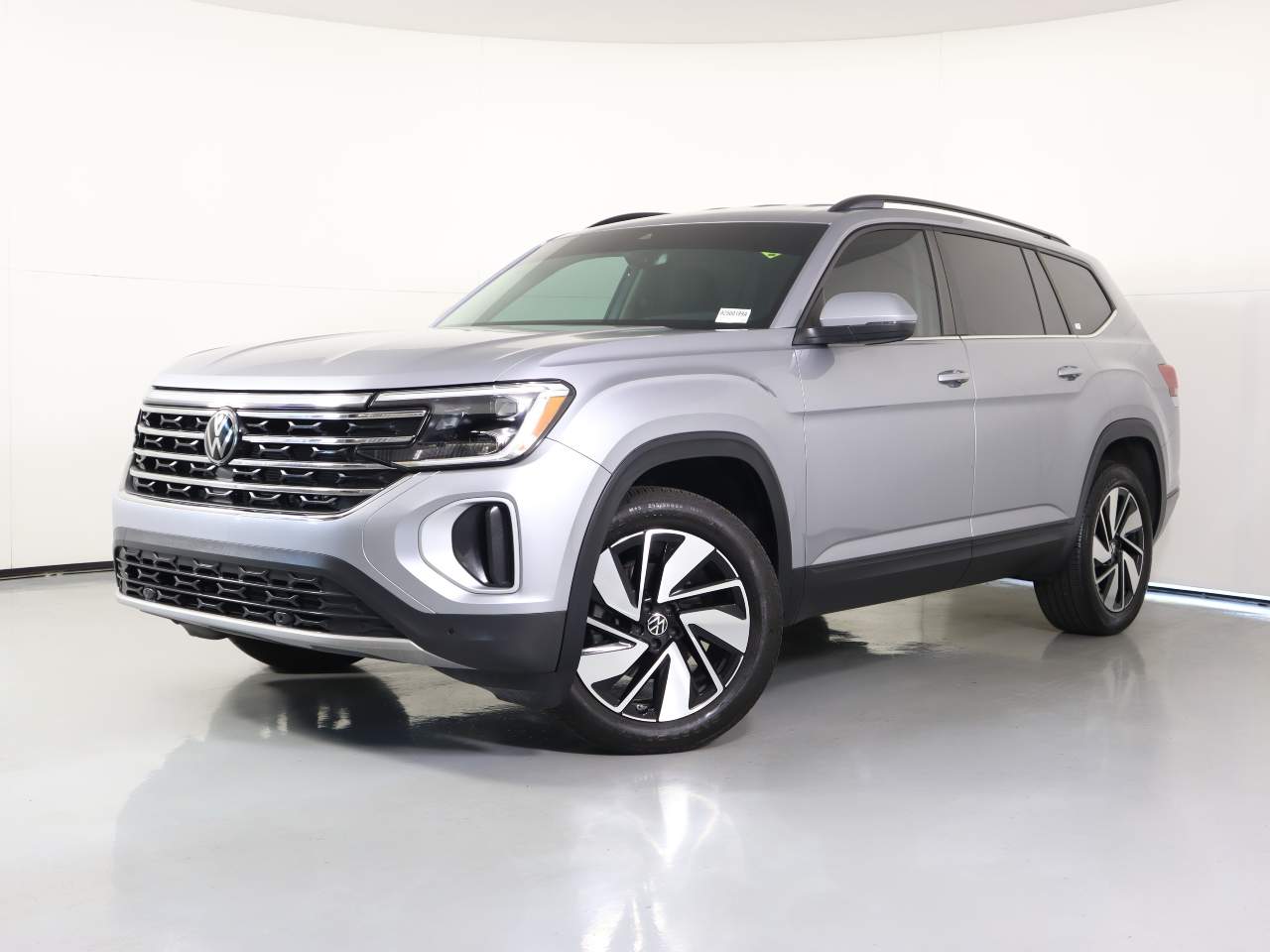 2024 Volkswagen Atlas SE