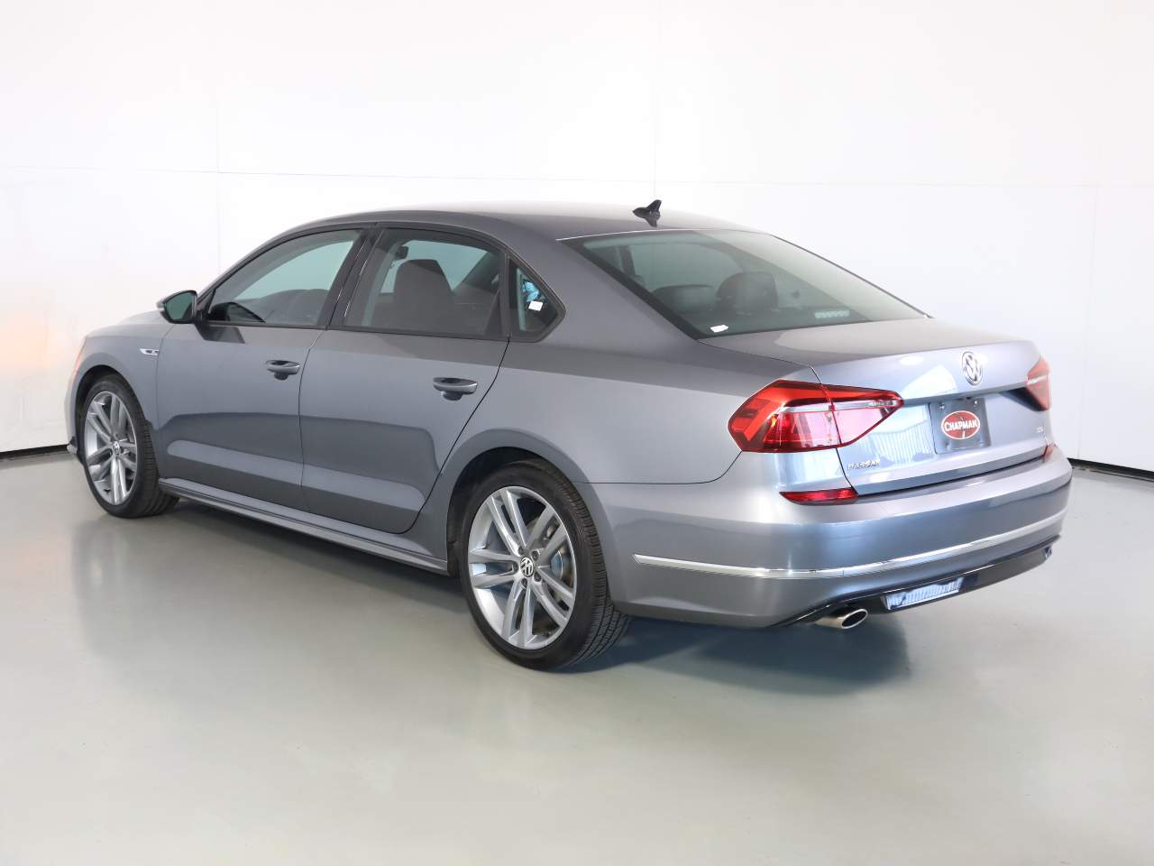 2018 Volkswagen Passat 2.0T R-Line