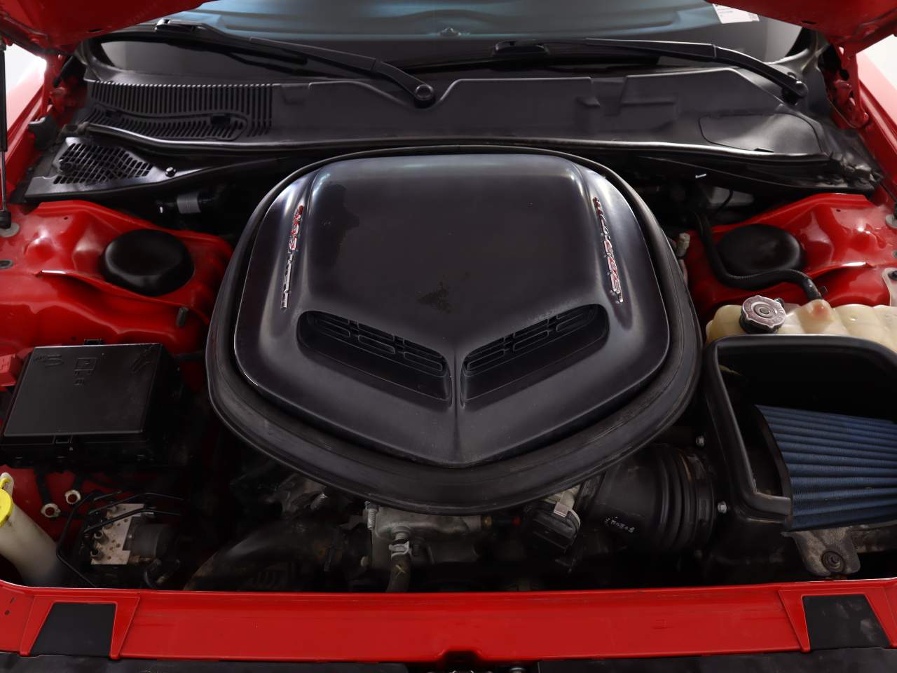 2016 Dodge Challenger 392 HEMI Scat Pack Shaker