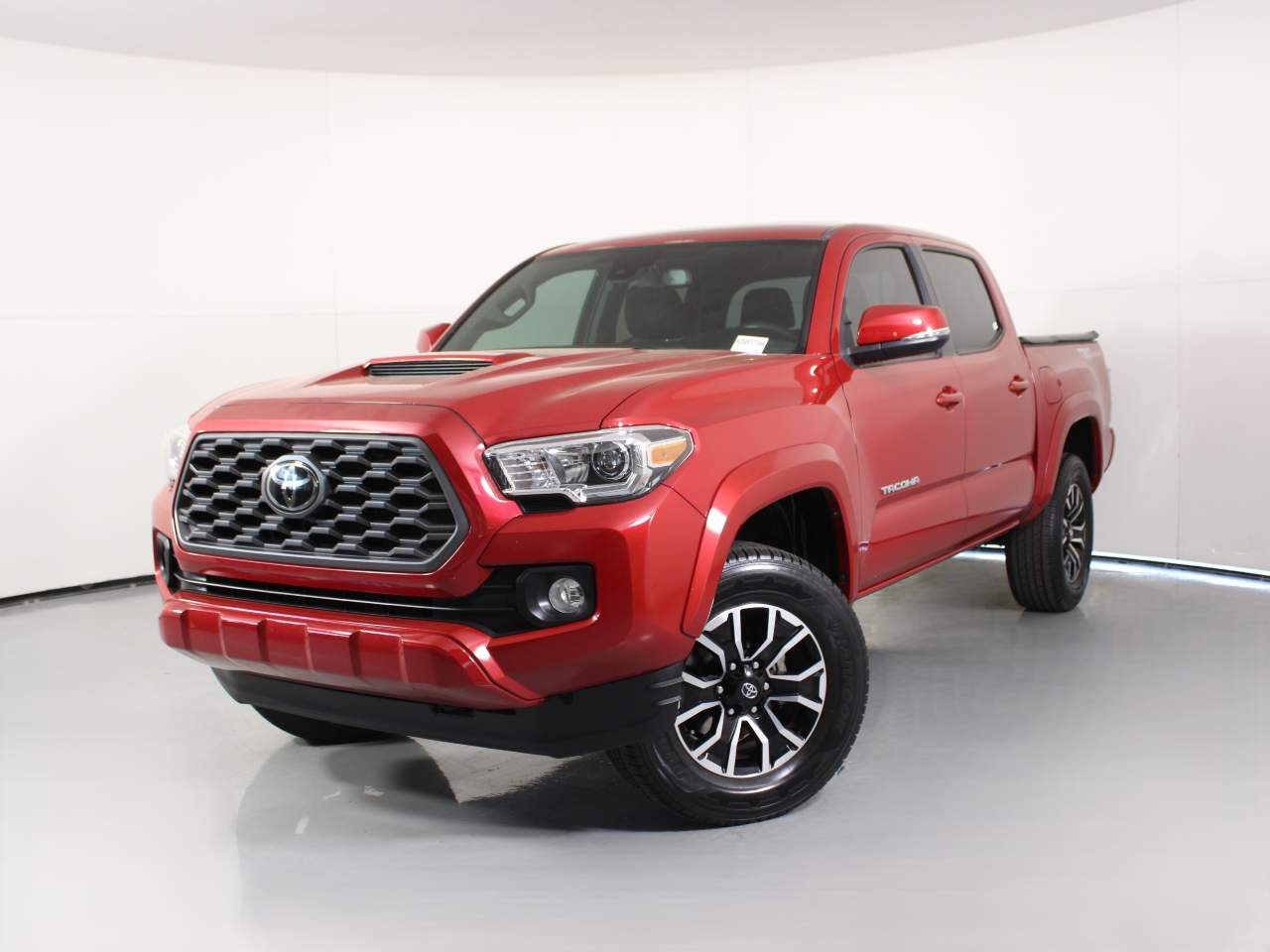 2022 Toyota Tacoma SR5 V6 Crew Cab