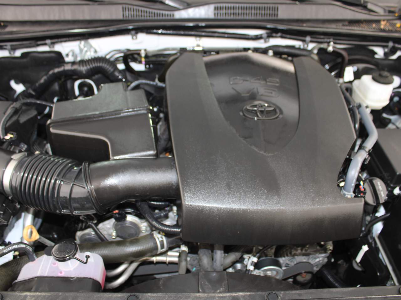 2023 Toyota Tacoma Trail Edition V6 Crew Cab