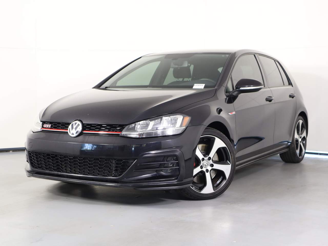 2019 Volkswagen Golf GTI S