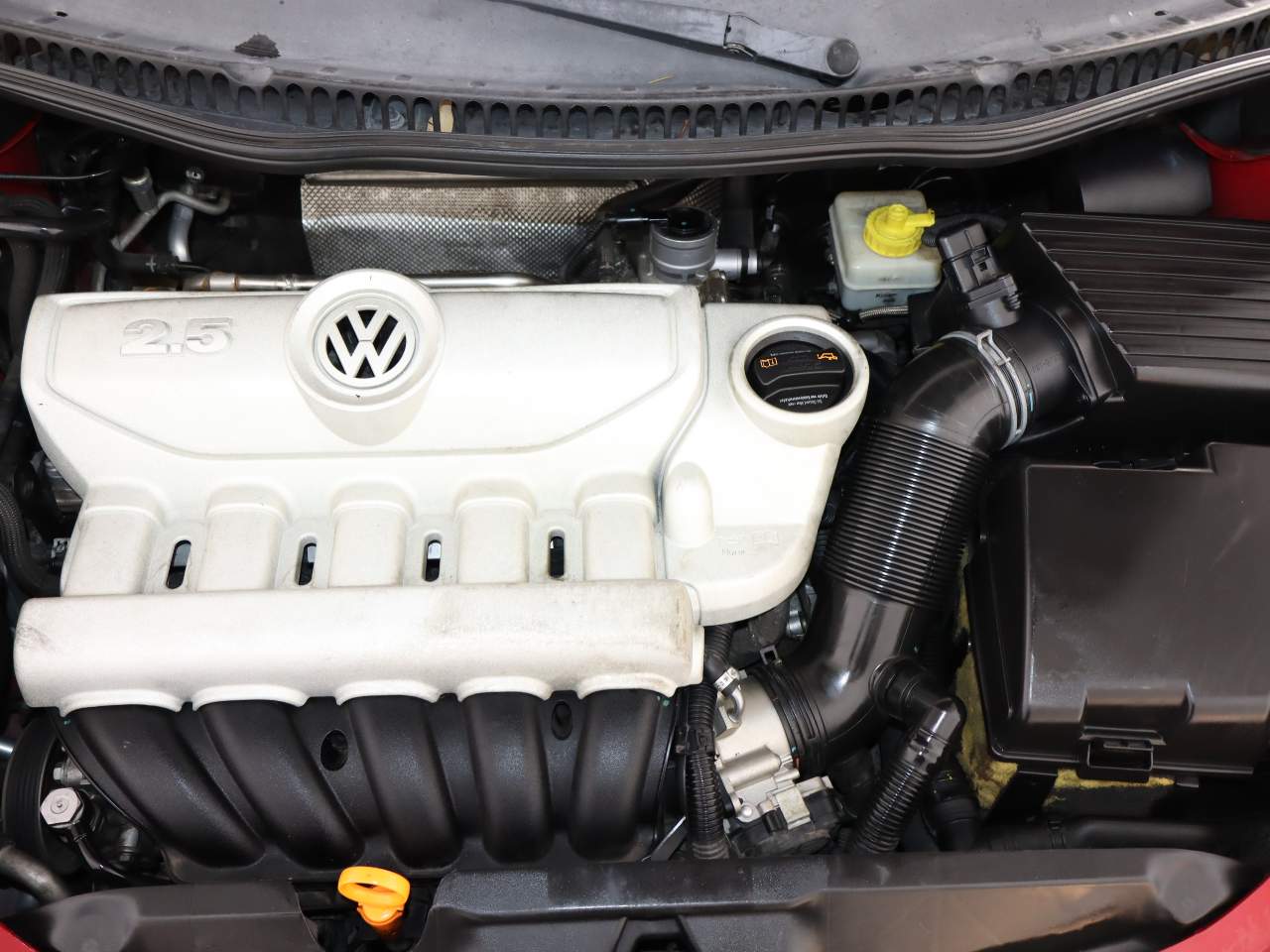 2010 Volkswagen New Beetle PZEV