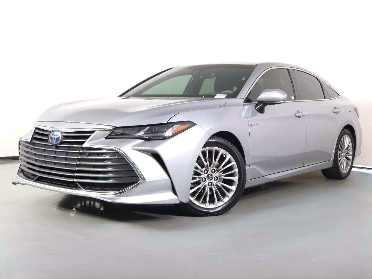 2019 Toyota Avalon Hybrid Limited