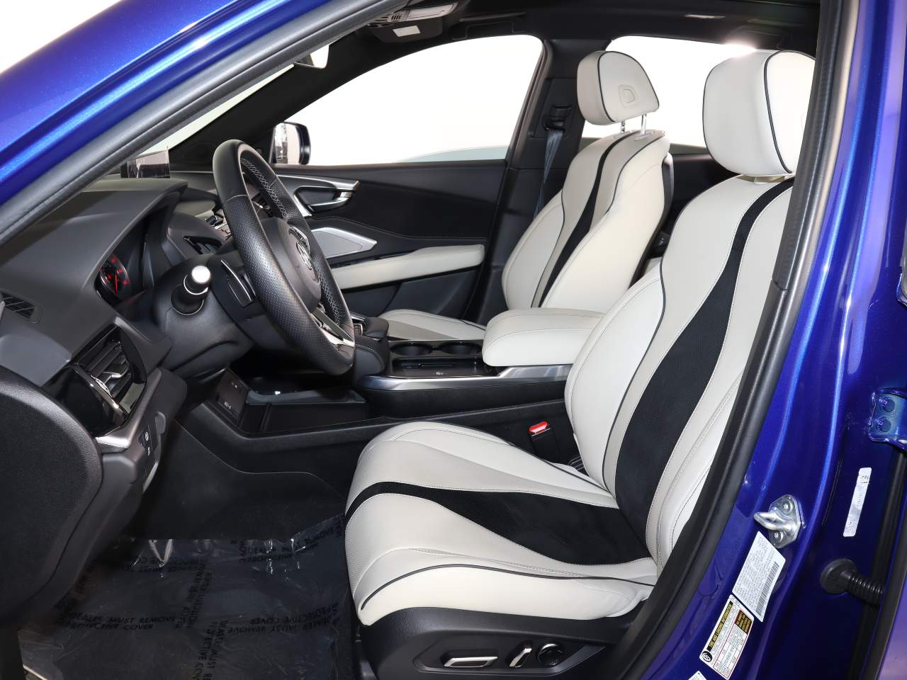 2025 Acura RDX A-Spec Package - Photo 14