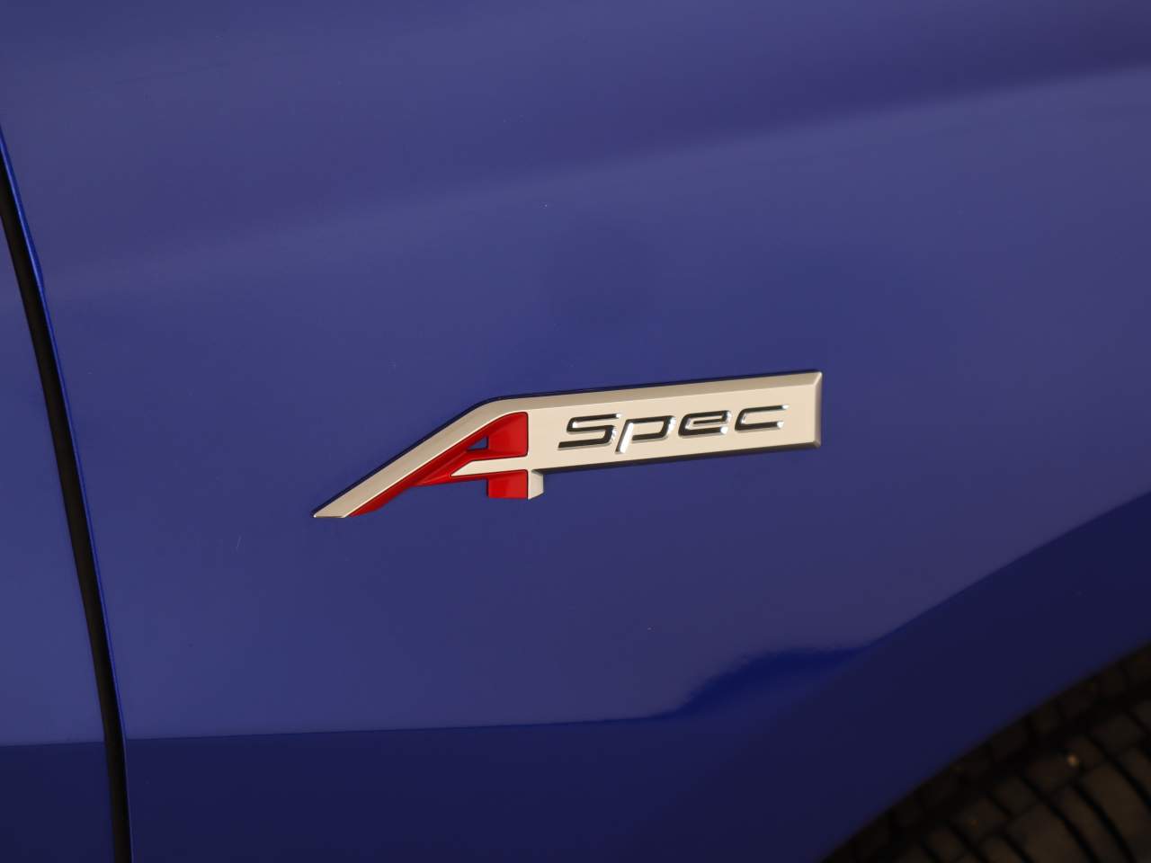 2025 Acura RDX A-Spec Package - Photo 8
