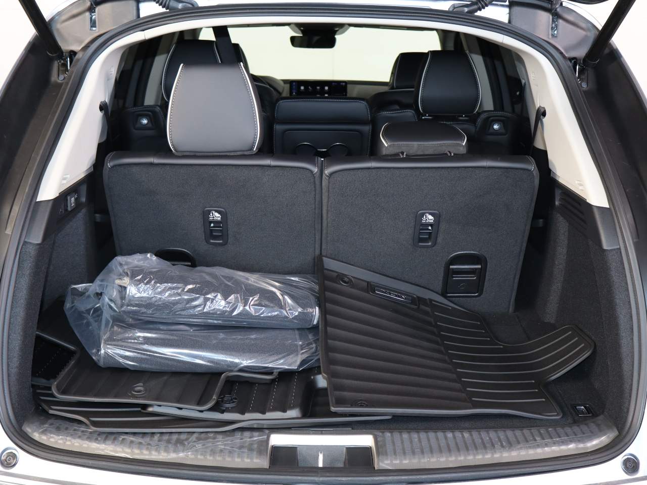 2026 Acura MDX AWD Advance