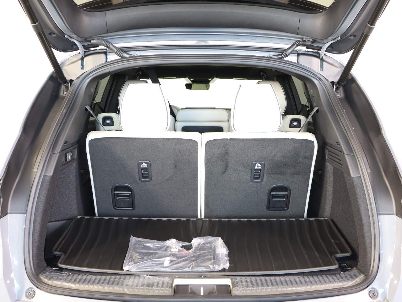 2026 Acura MDX AWD  A-SPEC Advance