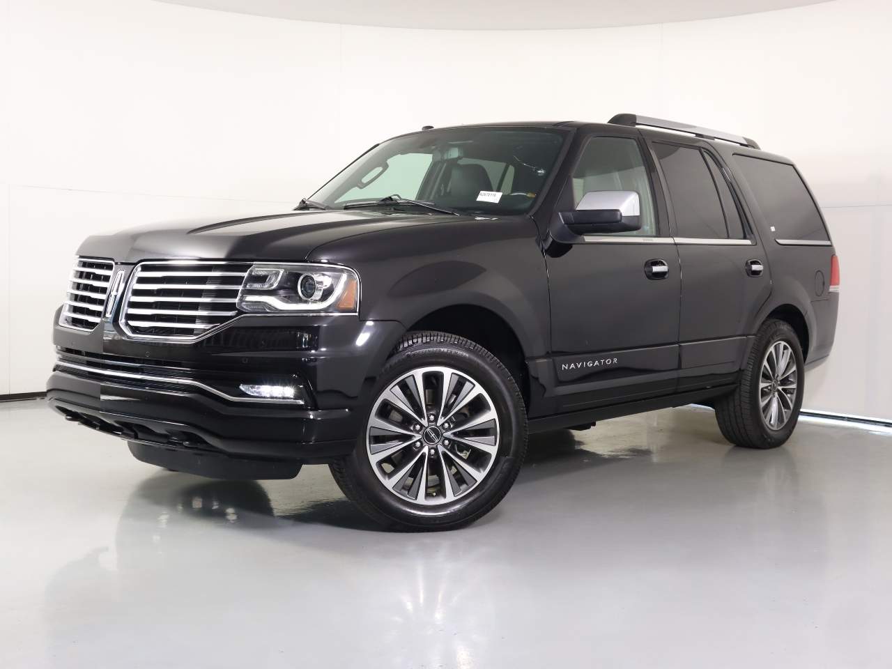 2017 Lincoln Navigator Select