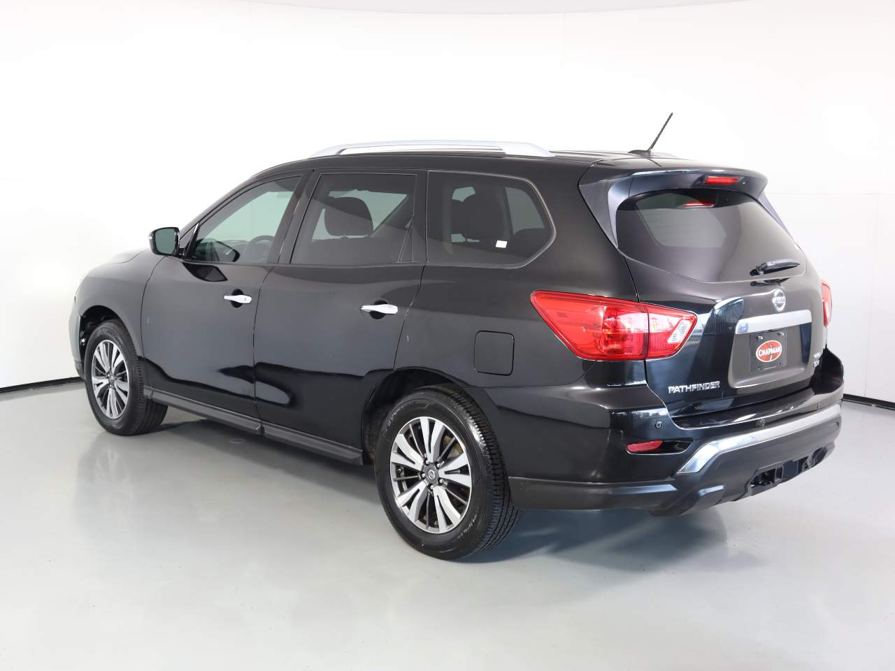 2017 Nissan Pathfinder SV
