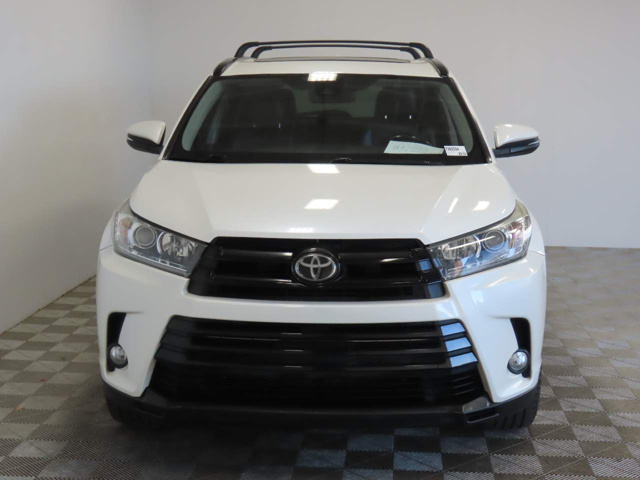 2017 Toyota Highlander SE