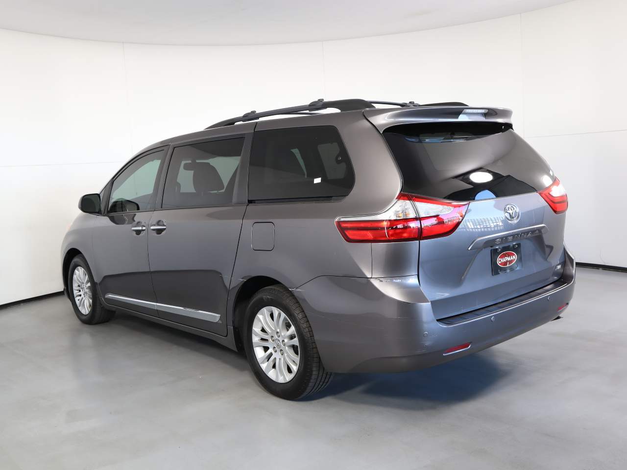 2016 Toyota Sienna XLE