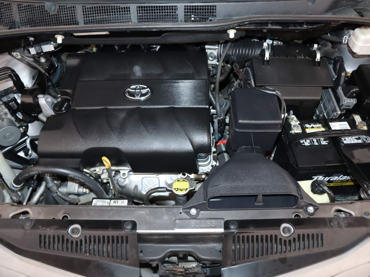 2014 Toyota Sienna XLE 8-Passenger