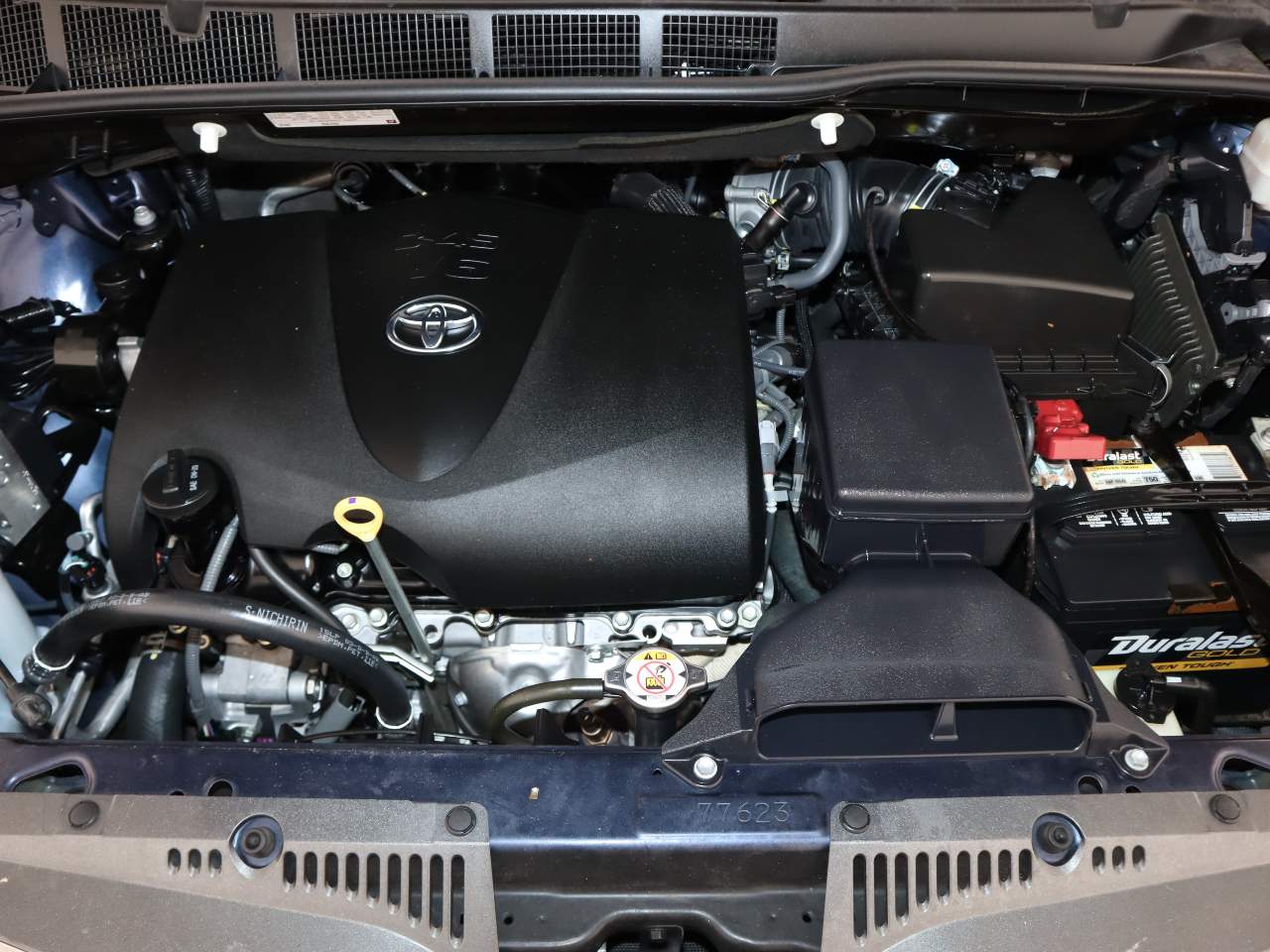 2018 Toyota Sienna XLE 8-Passenger