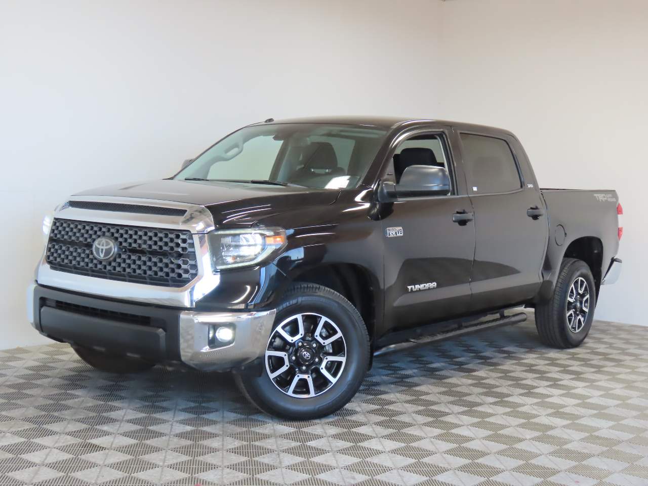 2019 Toyota Tundra SR5 Crew Cab
