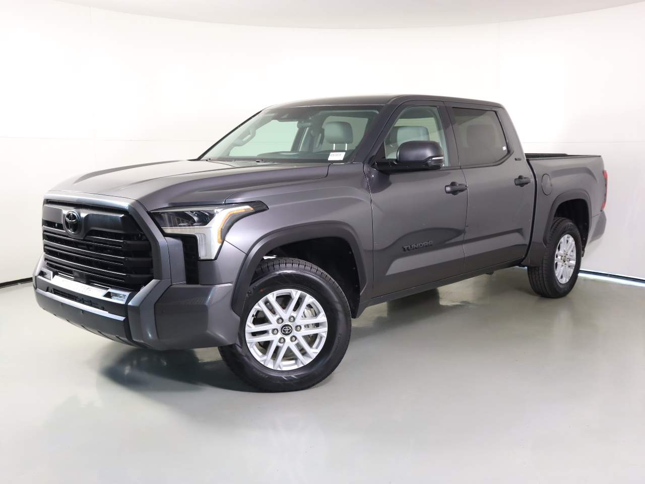 2022 Toyota Tundra SR5 Crew Cab