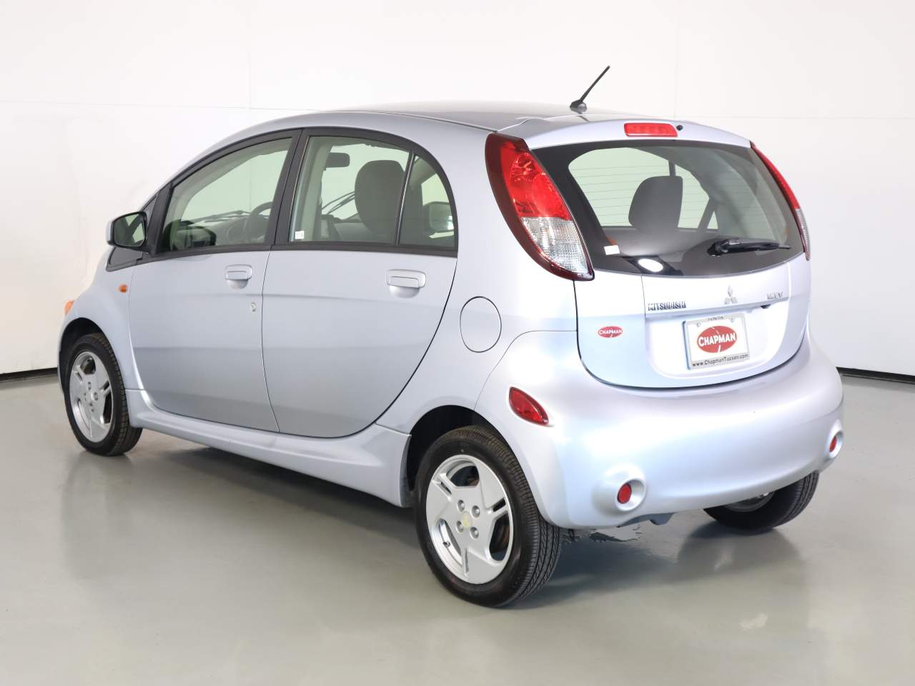 2016 Mitsubishi i-MiEV ES