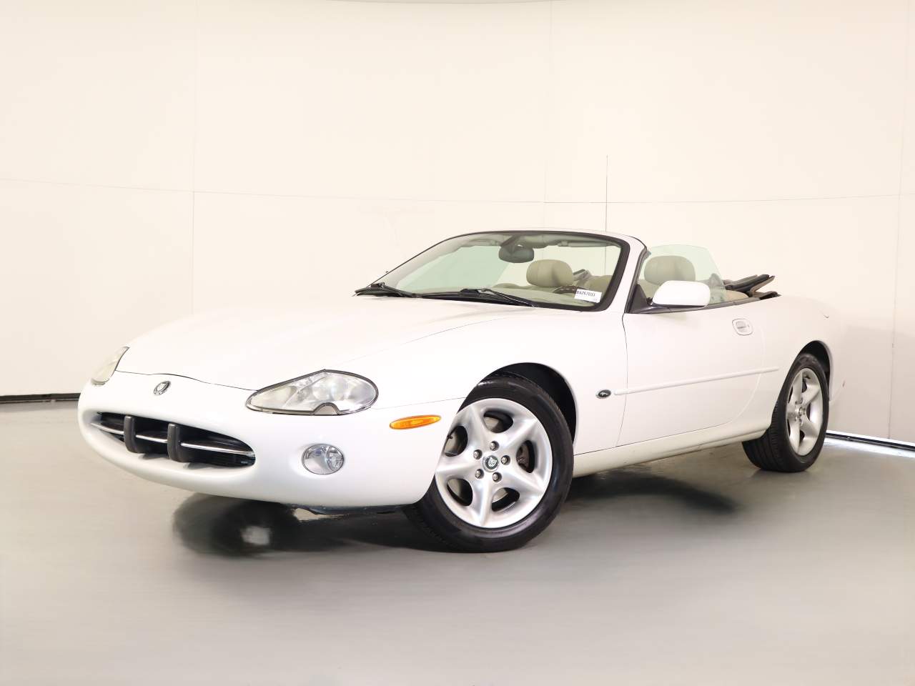 2001 Jaguar XK-Series XK8