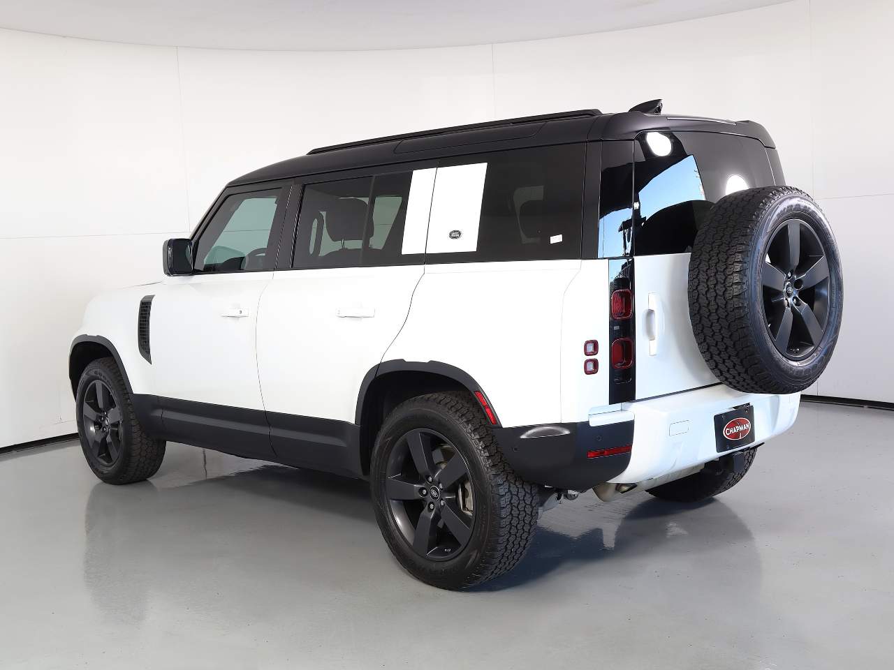 2020 Land Rover Defender 110 SE