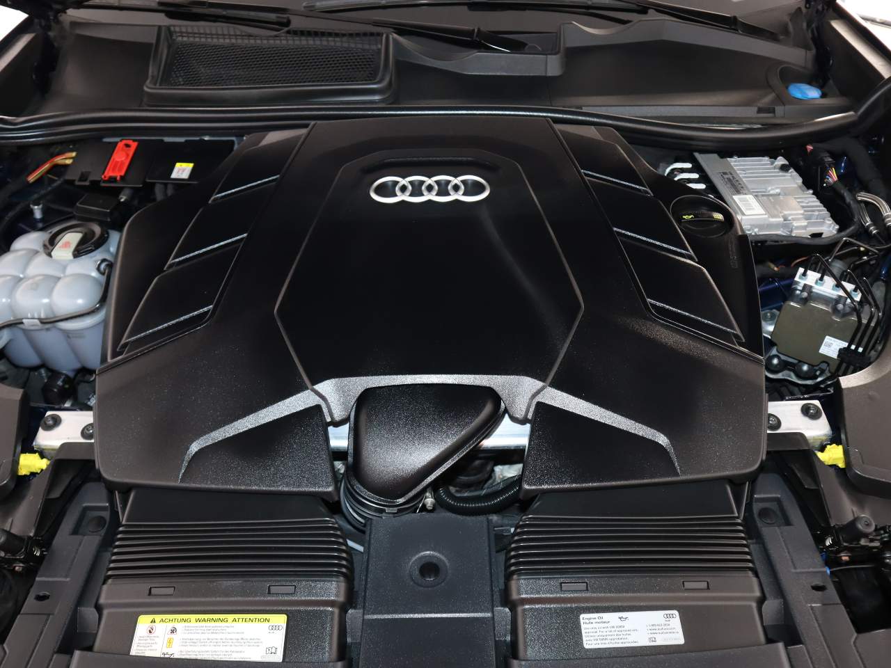 2019 Audi Q8 quattro Premium Plus 55 TFSI