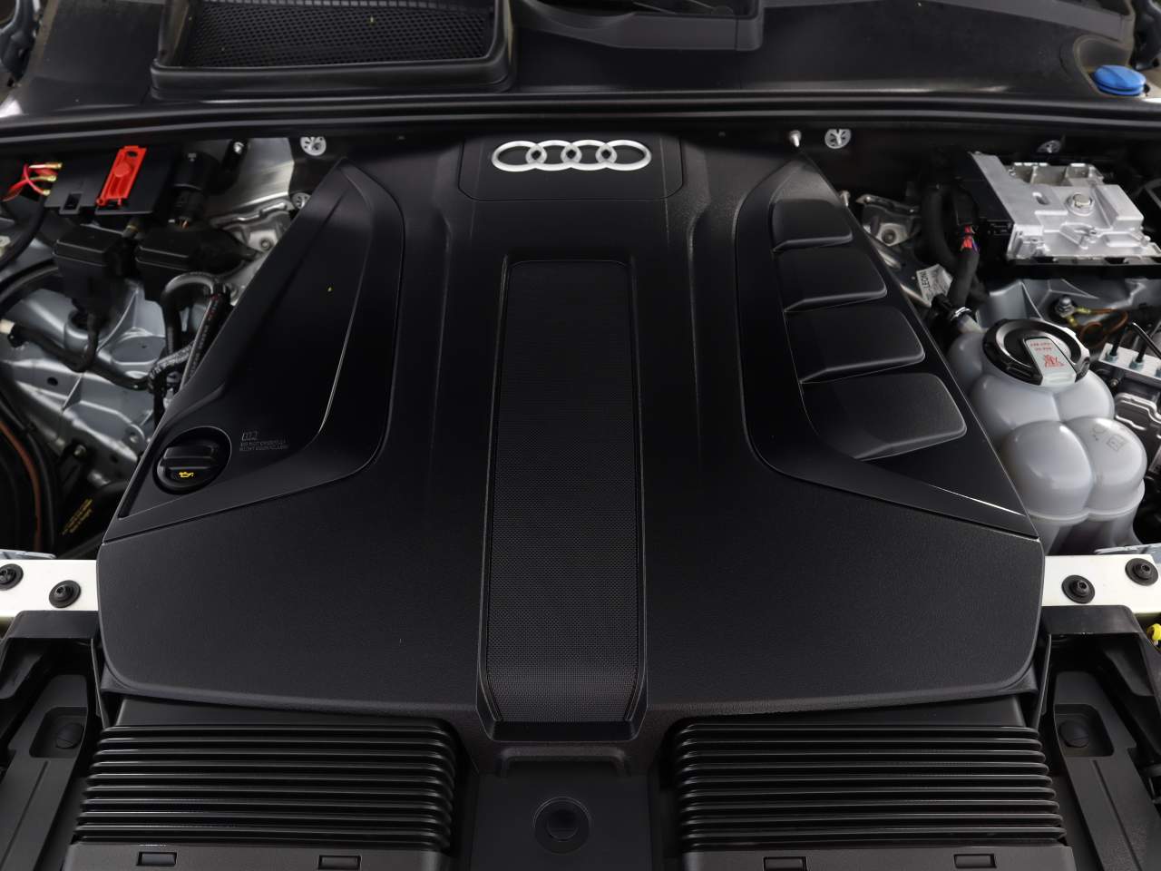 2025 Audi Q7 quattro Premium Plus 45 TFSI