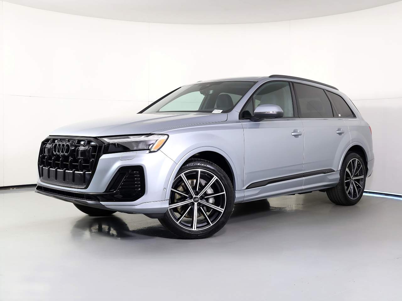2025 Audi Q7 quattro Premium Plus 45 TFSI