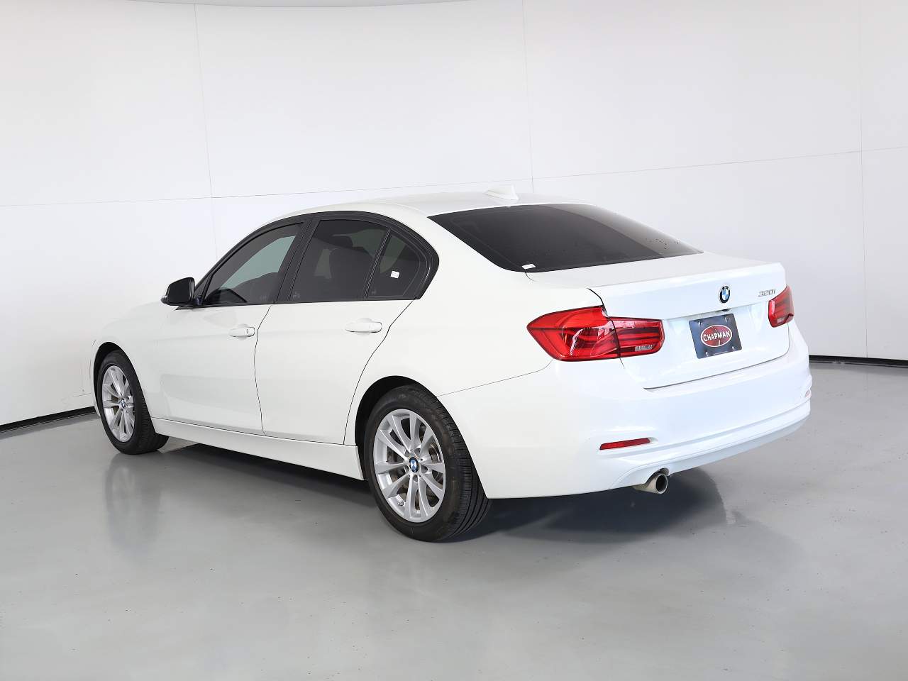 2018 BMW 3-Series 320i