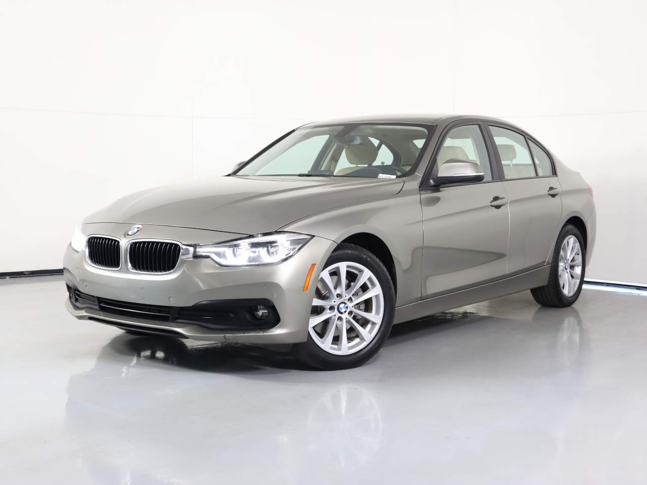 2018 BMW 3-Series 320i xDrive