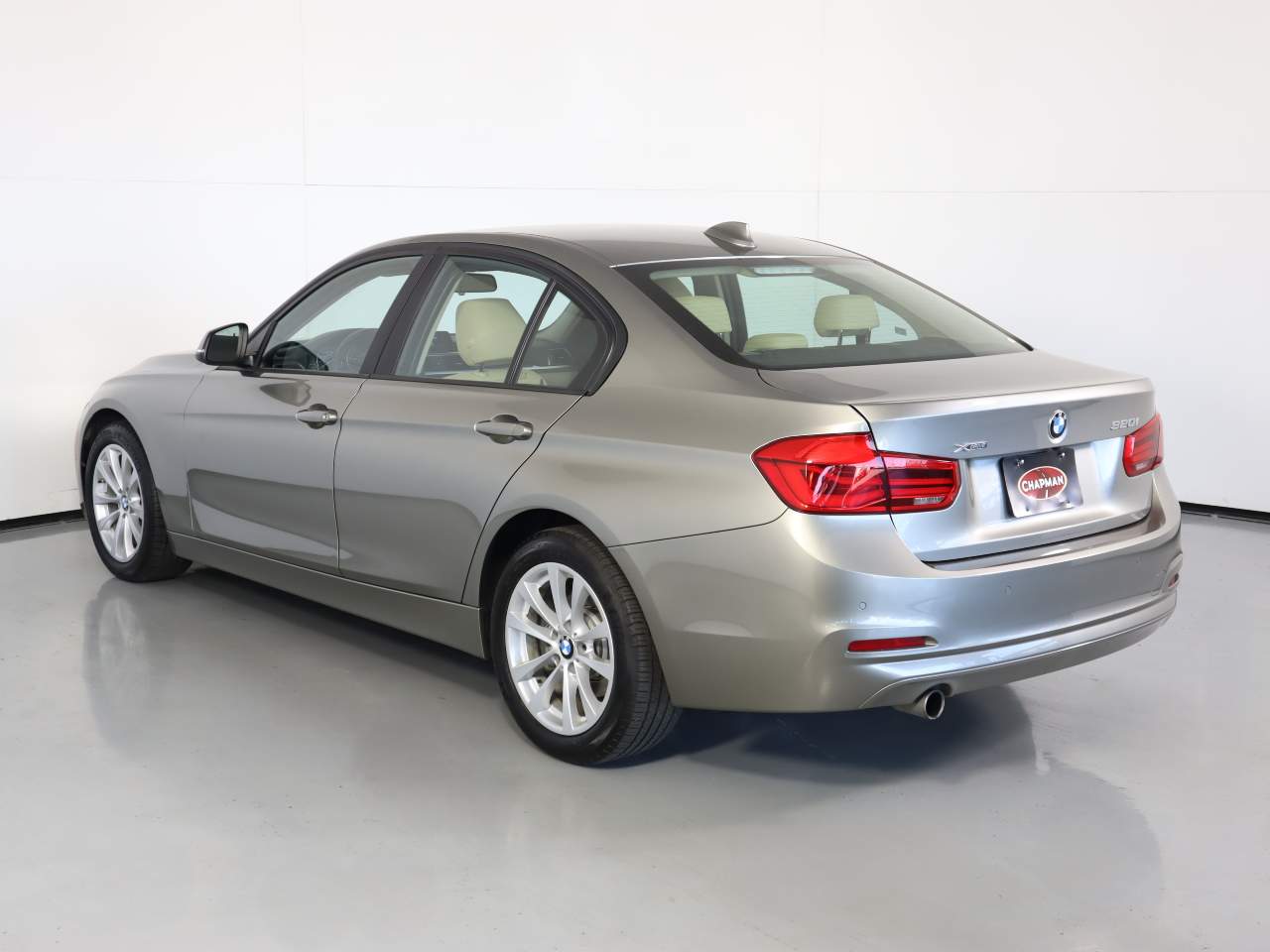 2018 BMW 3-Series 320i xDrive