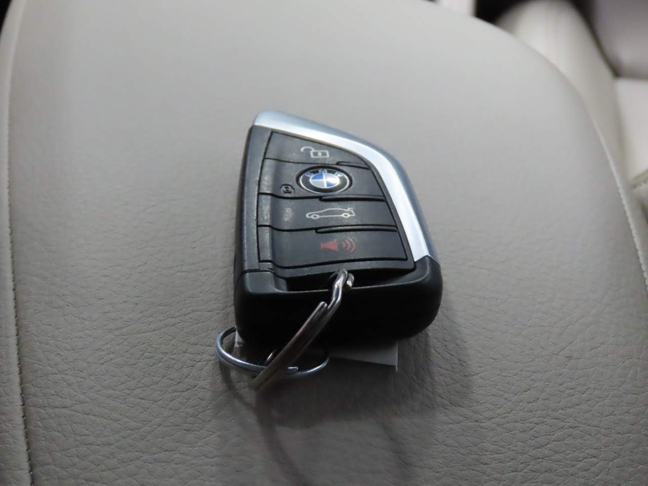 2022 BMW X2 sDrive28i