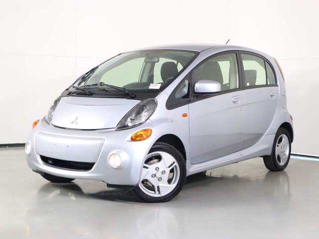 2016 Mitsubishi i-MiEV