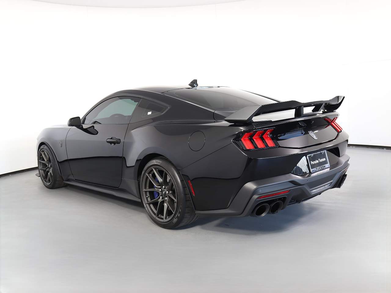 2024 Ford Mustang Dark Horse