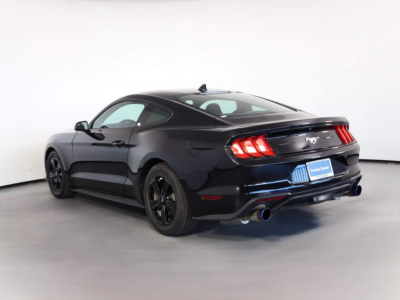 2020 Ford Mustang EcoBoost