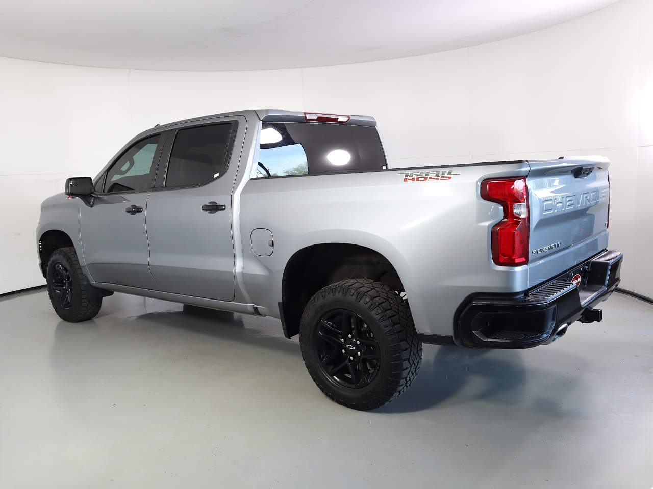 2023 Chevrolet Silverado 1500 LT Trail Boss Crew Cab