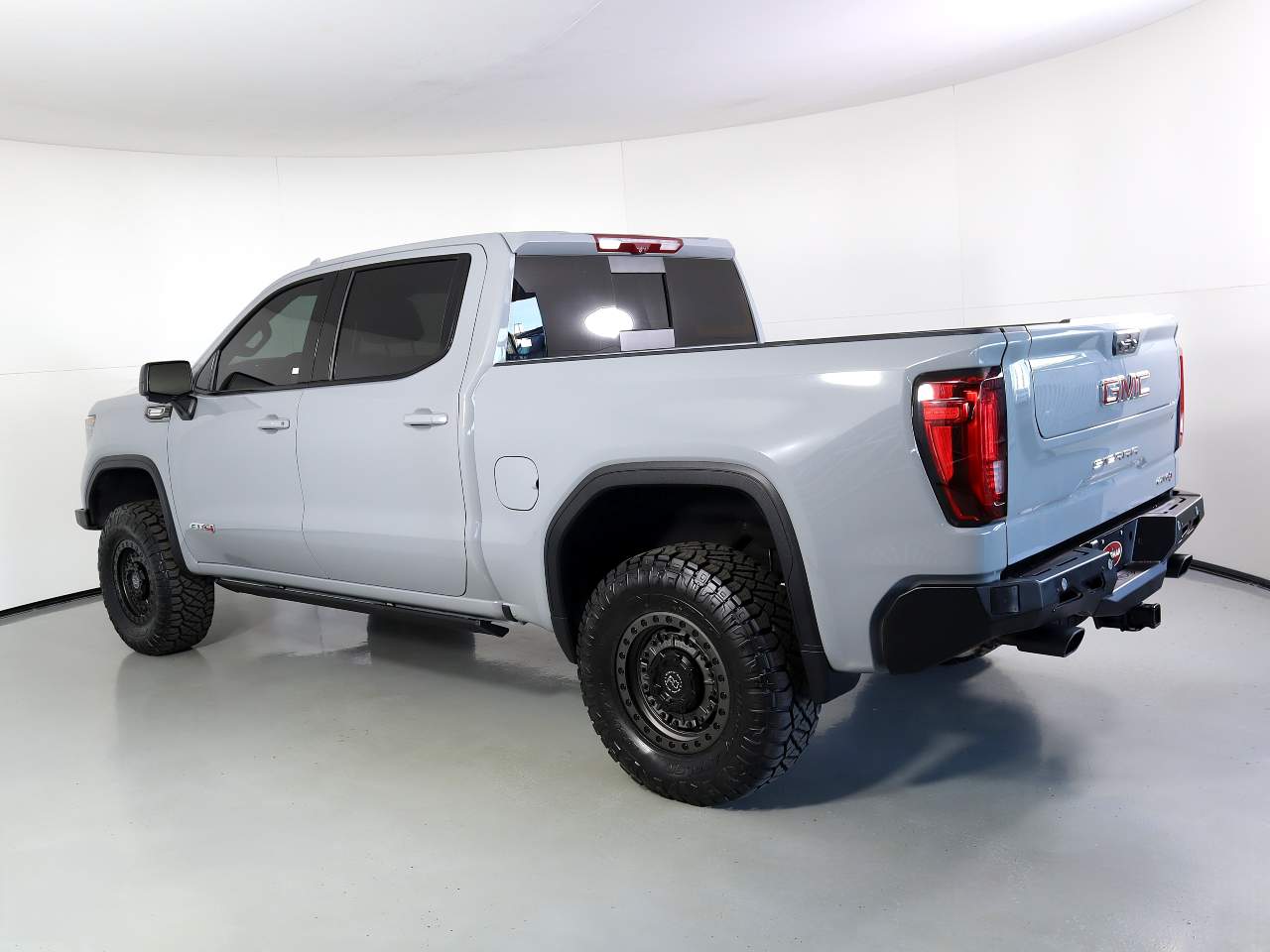 2024 GMC Sierra 1500 AT4 Crew Cab