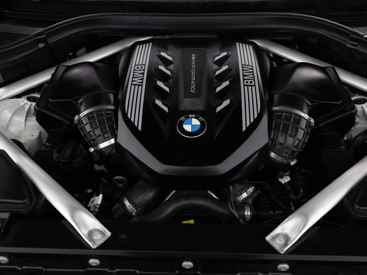 2021 BMW X5 M50i xDrive