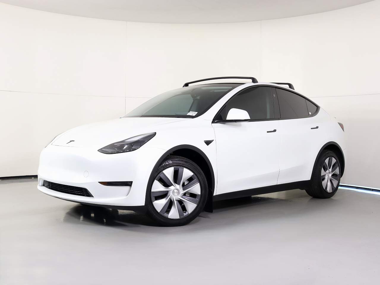 2025 Tesla Model Y Long Range AWD