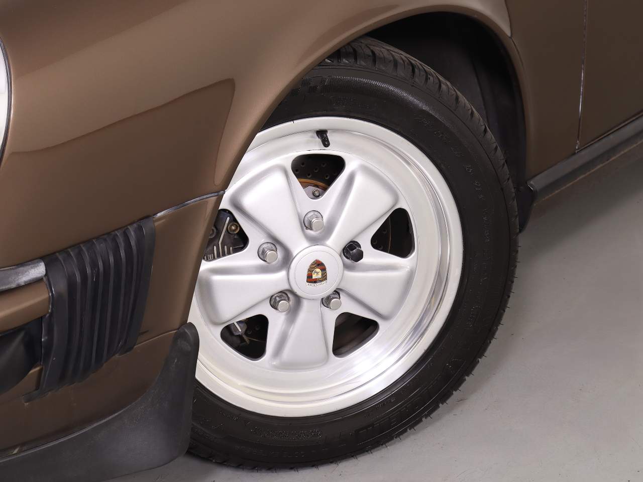 1975 Porsche 911