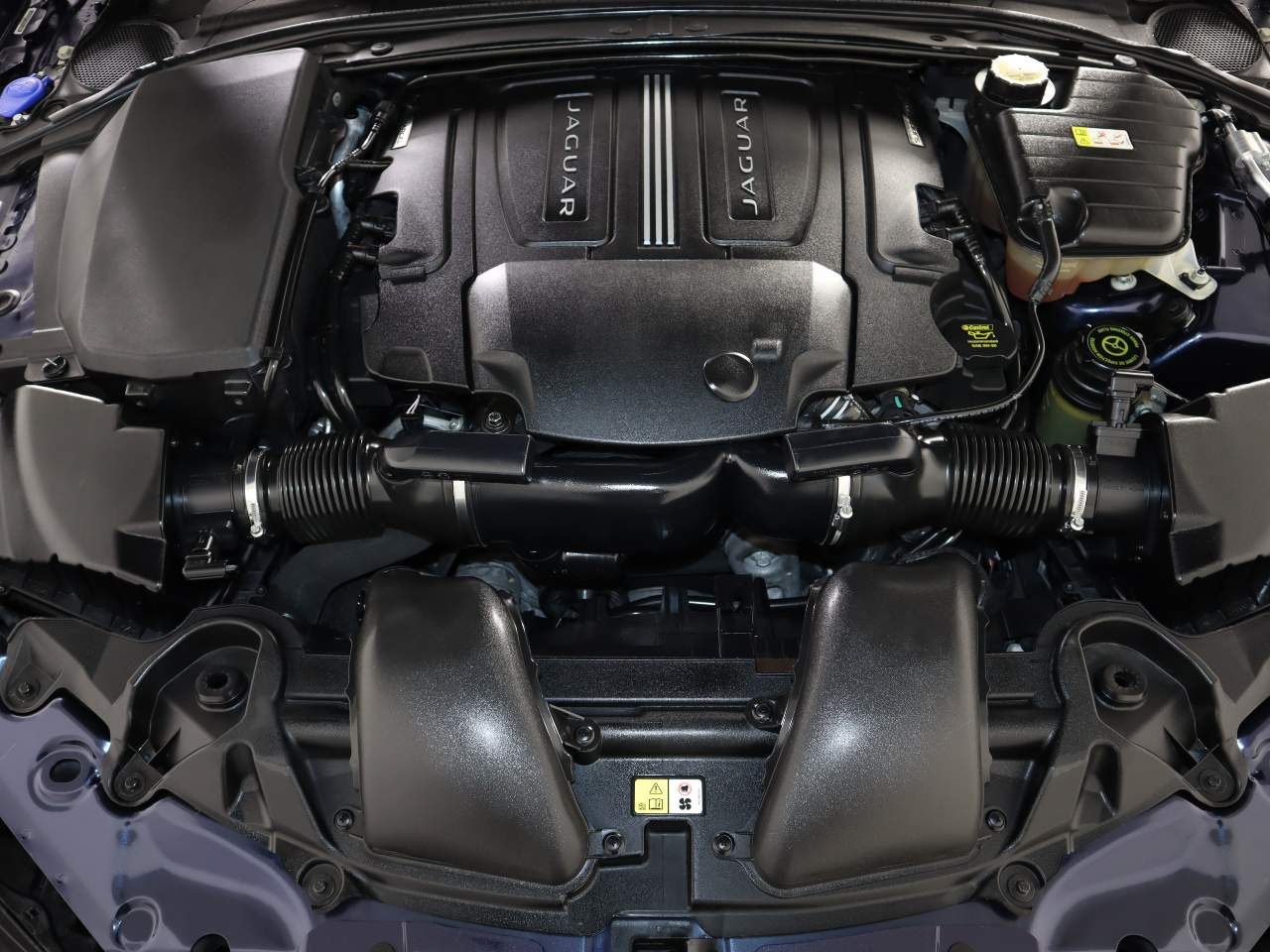 2015 Jaguar XF 3.0 Portfolio