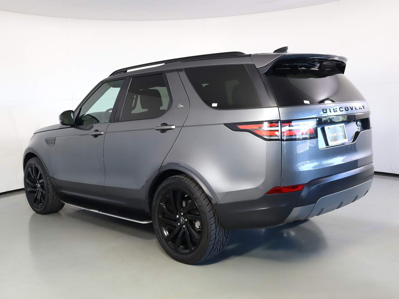 2018 Land Rover Discovery HSE Luxury Td6