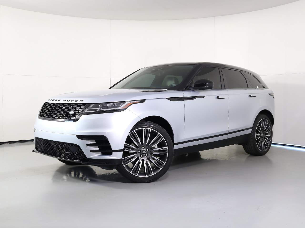 2023 Land Rover Range Rover Velar P250 R-Dynamic S