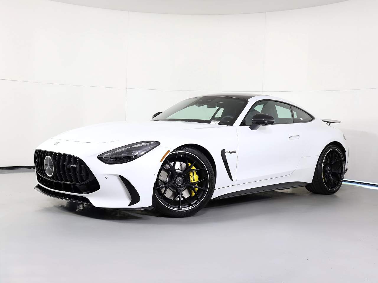 2025 Mercedes-Benz AMG GT 63