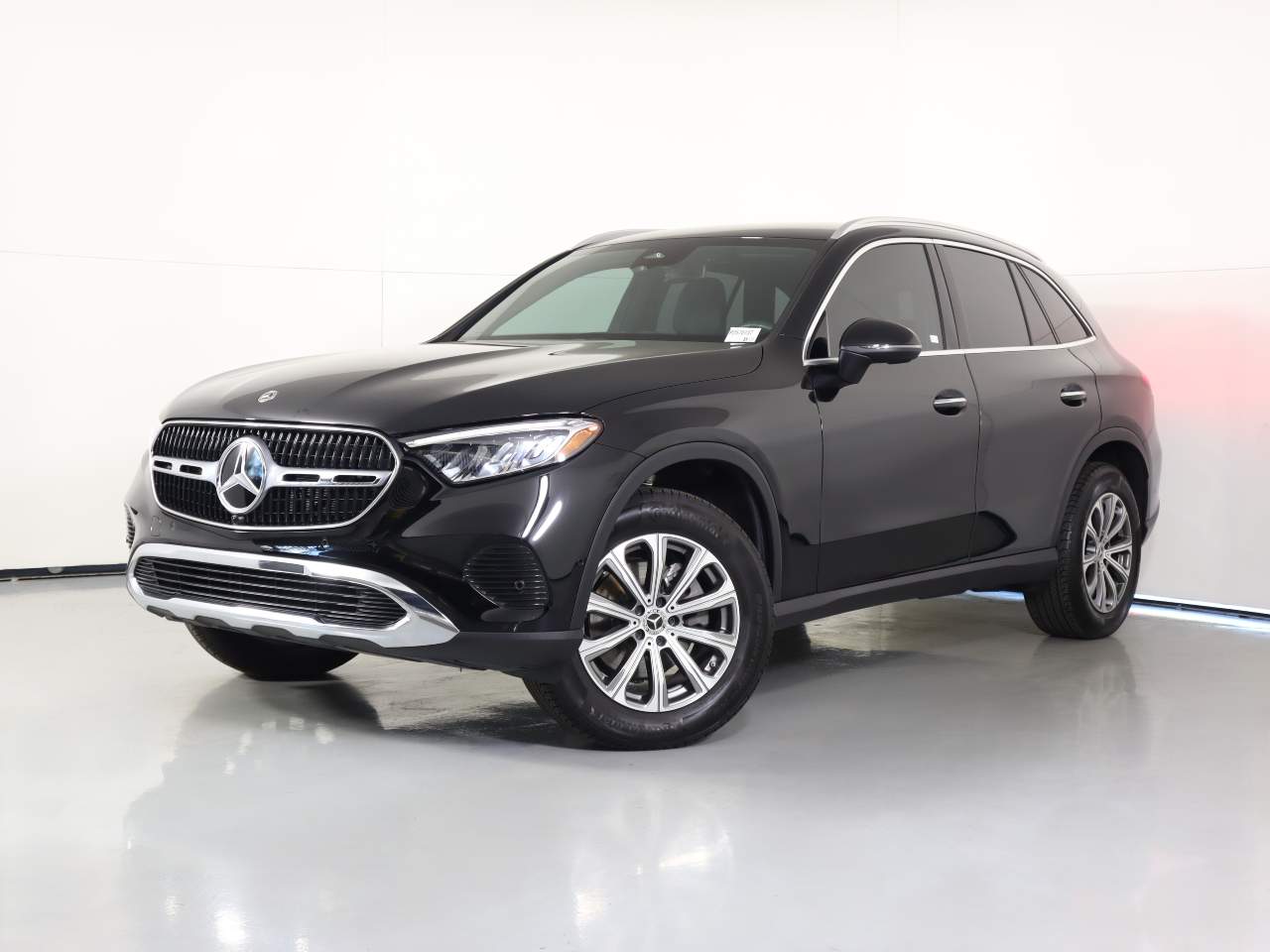2024 Mercedes-Benz GLC 300