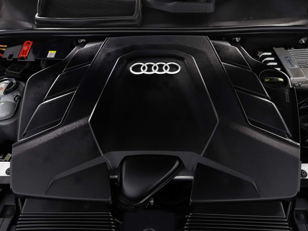 2019 Audi Q8 3.0T quattro Premium Plus